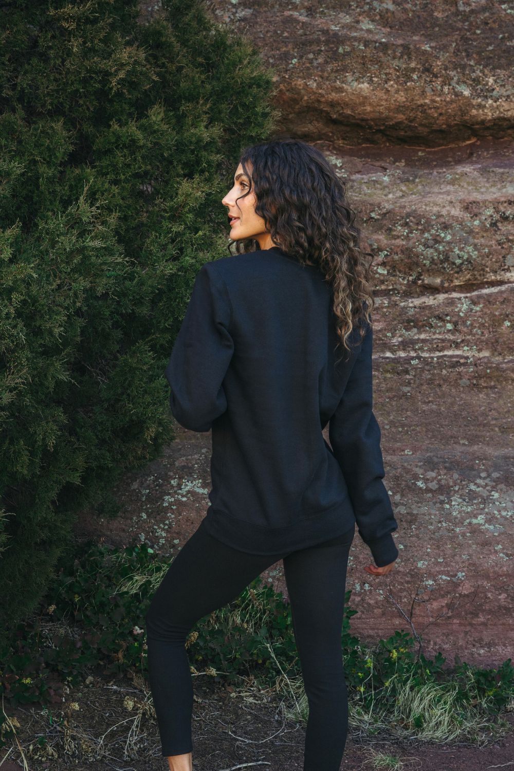 Solace Fleece Sweater - Black